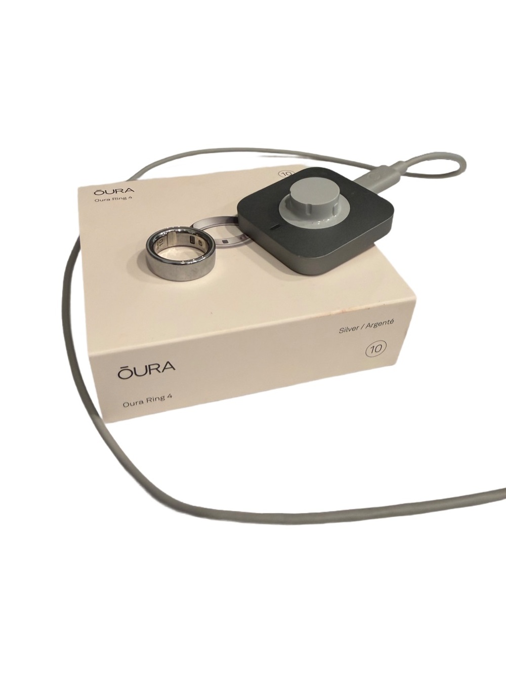 Oura Silver Ring 4 with Gray Charger